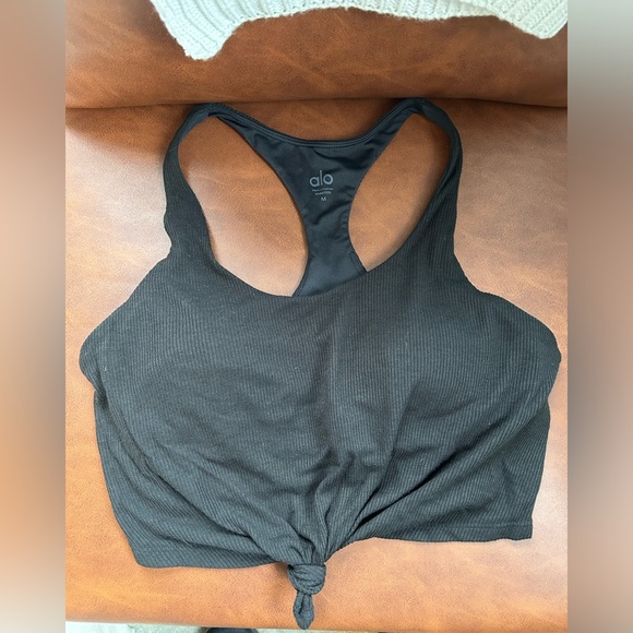 ALO Yoga Knot Bra - Picture 4 of 6